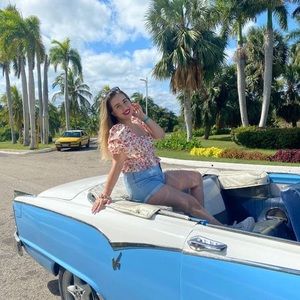 Meet your Posher, Salma